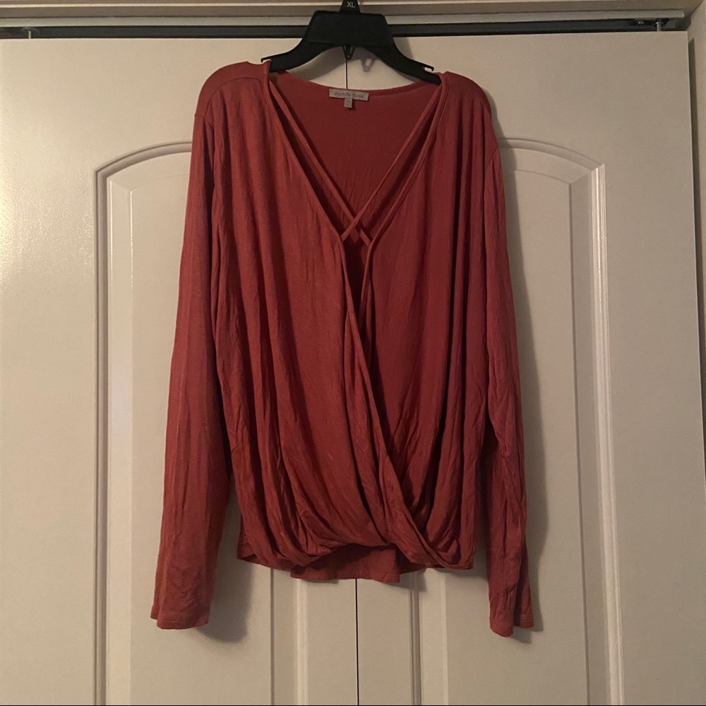 Cris-cross front drape top